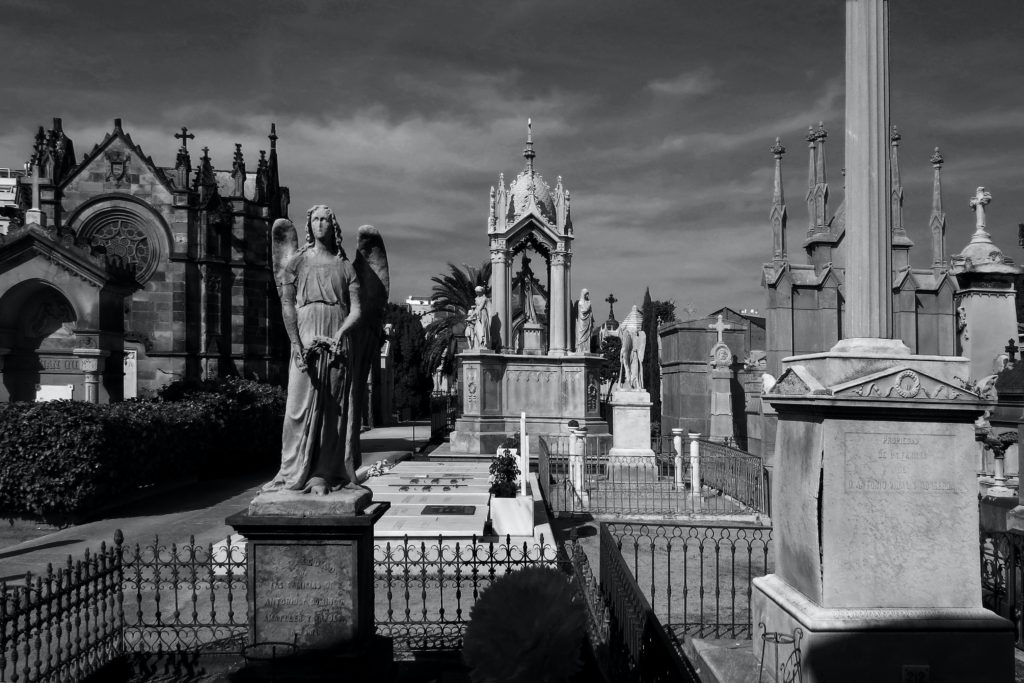 All About Cementerio Museo de San Pedro