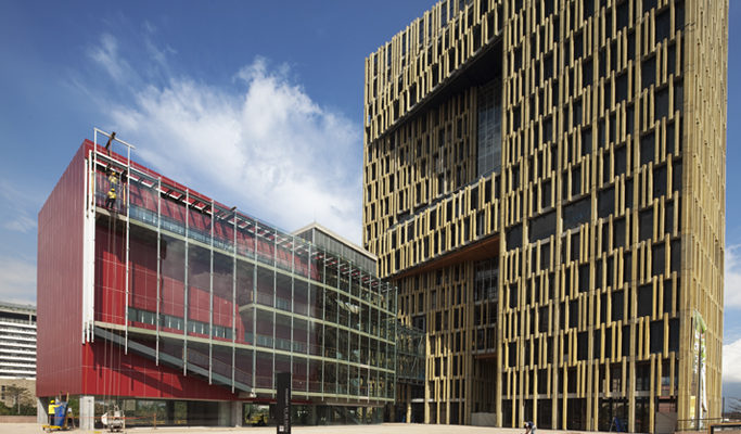 All About the Edificio Plaza de la Libertad