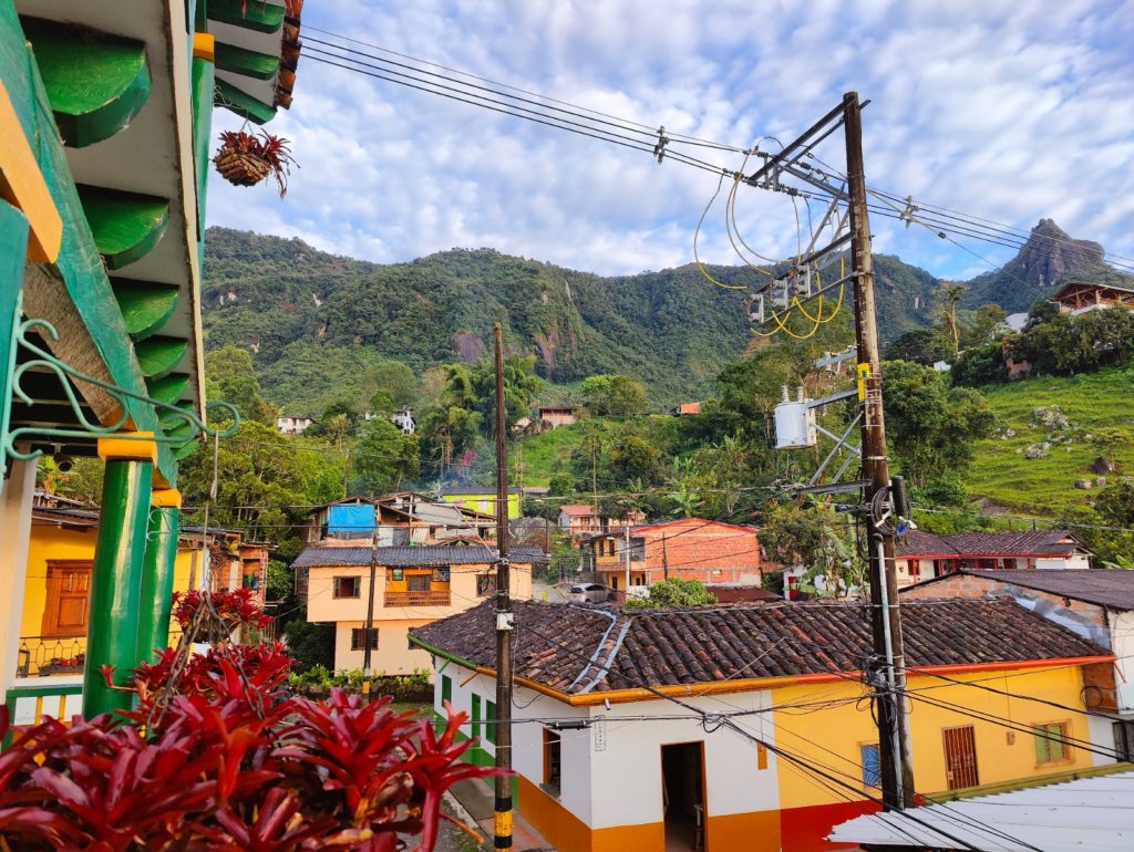 La Virgen de Oro
